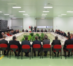 Vista general durante la reunión que Don Felipe mantuvo con una representación de empresarios de la Provincia de Cadíz